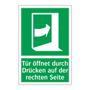 Tür öffnet durch Drücken auf der rechten Seite