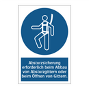 Absturzsicherung erforderlich beim Abbau von Absturzgittern oder beim Öffnen von Gittern.