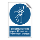 Schutzausrüstung gegen Absturz muss verwendet werden