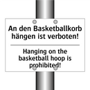 An den Basketballkorb hängen ist /.../ - Hanging on the basketball hoop /.../