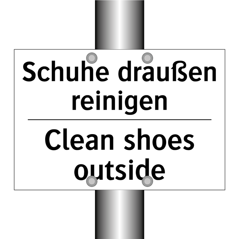 Schuhe draußen reinigen - Clean shoes outside