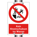 Kein Hineinschubsen ins Wasser