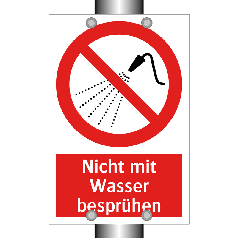 Nicht mit Wasser besprühen