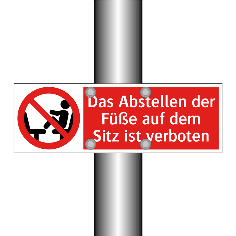 Das Abstellen der Füße auf dem Sitz ist verboten