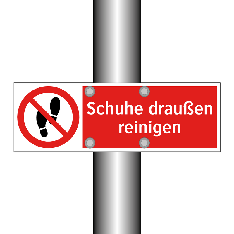 Schuhe draußen reinigen