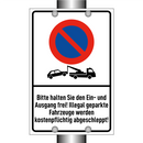 Bitte halten Sie den Ein- und Ausgang frei! Illegal geparkte Fahrzeuge werden kostenpflichtig abgeschleppt!