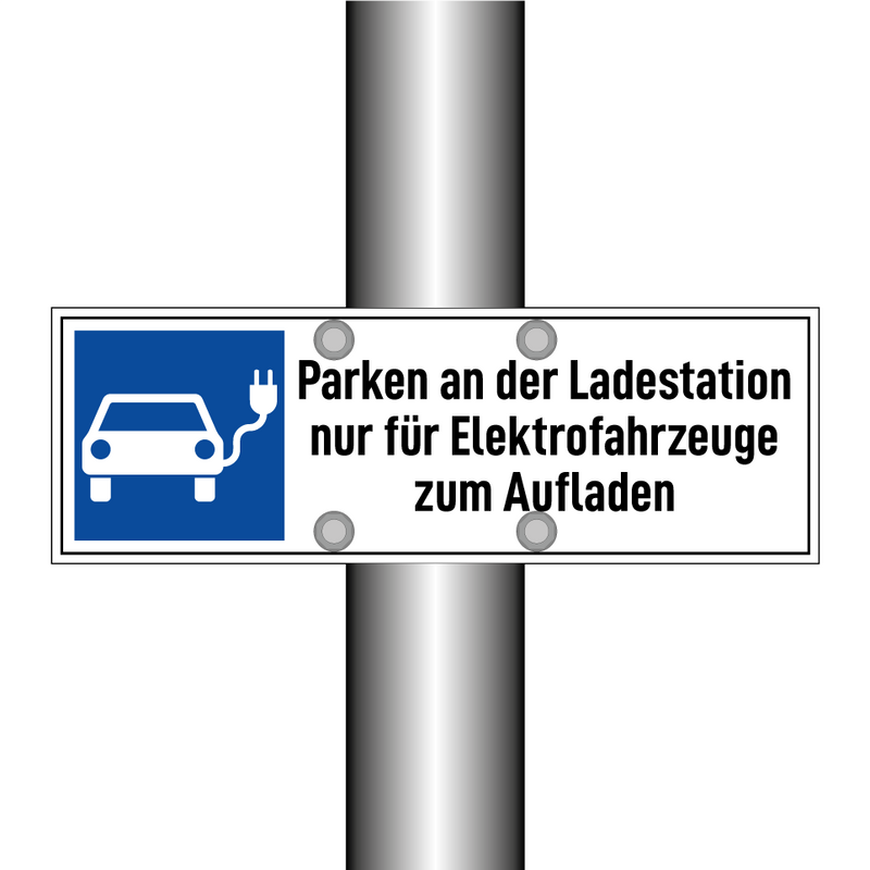 Parken an der Ladestation nur für Elektrofahrzeuge zum Aufladen