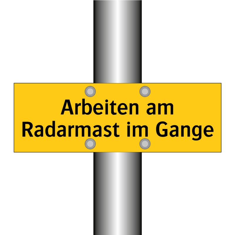 Arbeiten am Radarmast im Gange