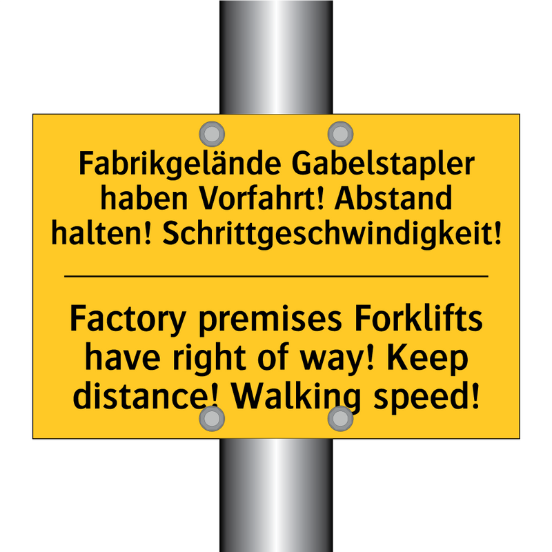 Fabrikgelände Gabelstapler haben /.../ - Factory premises Forklifts have /.../