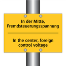 In der Mitte, Fremdsteuerungsspannung/.../ - In the center, foreign control /.../