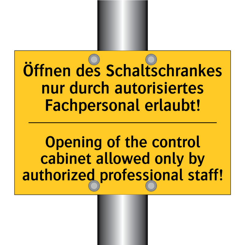 Öffnen des Schaltschrankes nur /.../ - Opening of the control cabinet /.../