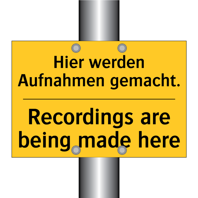 Hier werden Aufnahmen gemacht. - Recordings are being made here