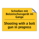 Schießen mit Bolzenschussgerät /.../ - Shooting with a bolt gun in progress/.../