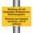 Warnung vor tief hängenden Hindernissen, /.../ - Warning low-hanging obstacles, /.../