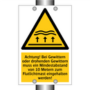 Achtung! Bei Gewittern oder drohenden Gewittern muss ein Mindestabstand von 10 Metern zum Flutlichtmast eingehalten werden!