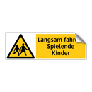 Langsam fahren! Spielende Kinder